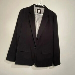 A.‎ New Day Black Classic Blazer